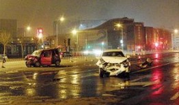 天津解放南路爆料新闻,事故现场紧急救援中